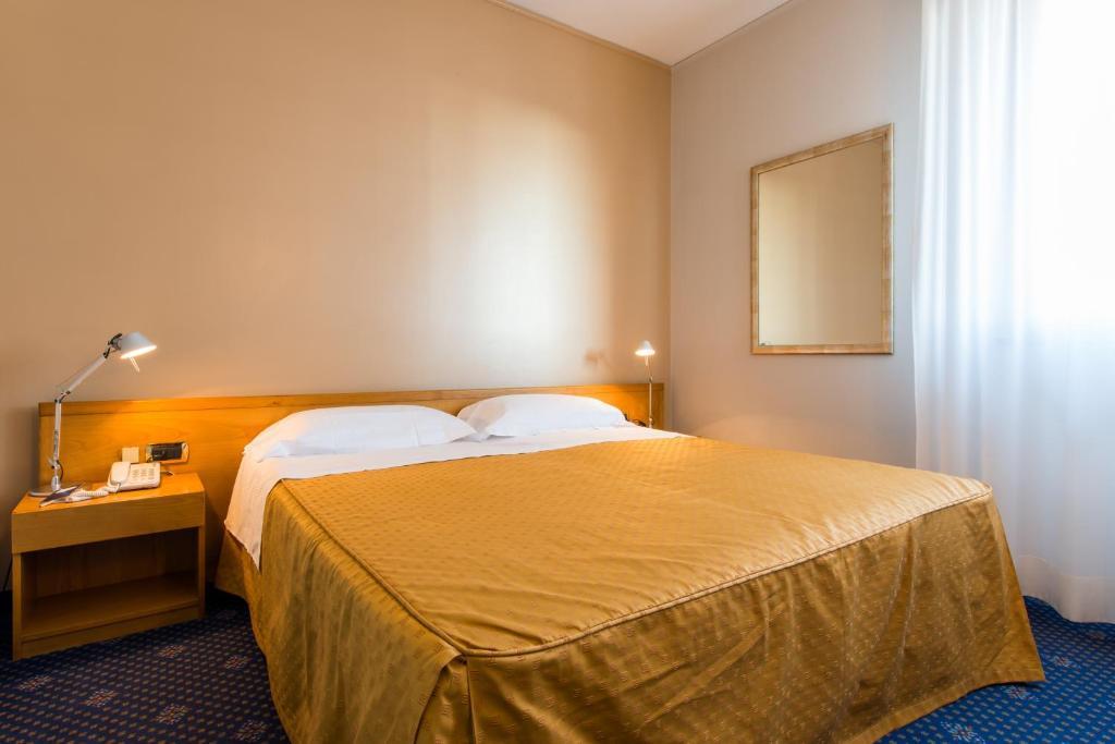Hotel Terme Vittorio Veneto Δωμάτιο φωτογραφία