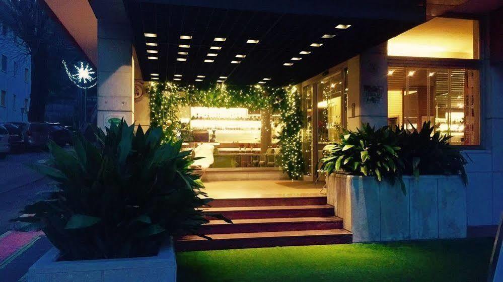 Hotel Terme Vittorio Veneto Εξωτερικό φωτογραφία