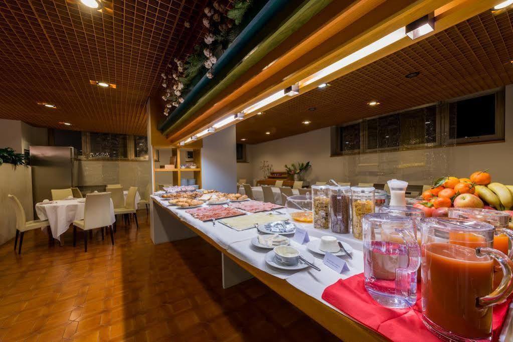 Hotel Terme Vittorio Veneto Εξωτερικό φωτογραφία